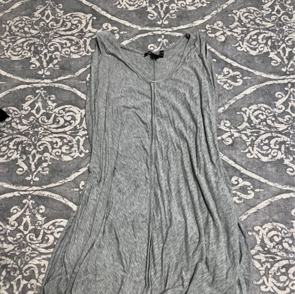 Women’s gray blouse